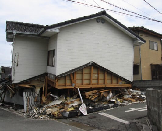 地震に強い制振 耐震住宅 福岡の注文住宅メーカー ウィズホーム株式会社